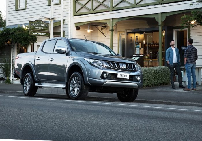 2019 Mitsubishi Triton lease a Mitsubishi Triton