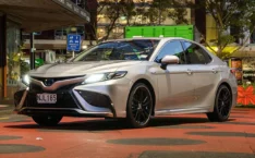 Toyota Camry Hybrid