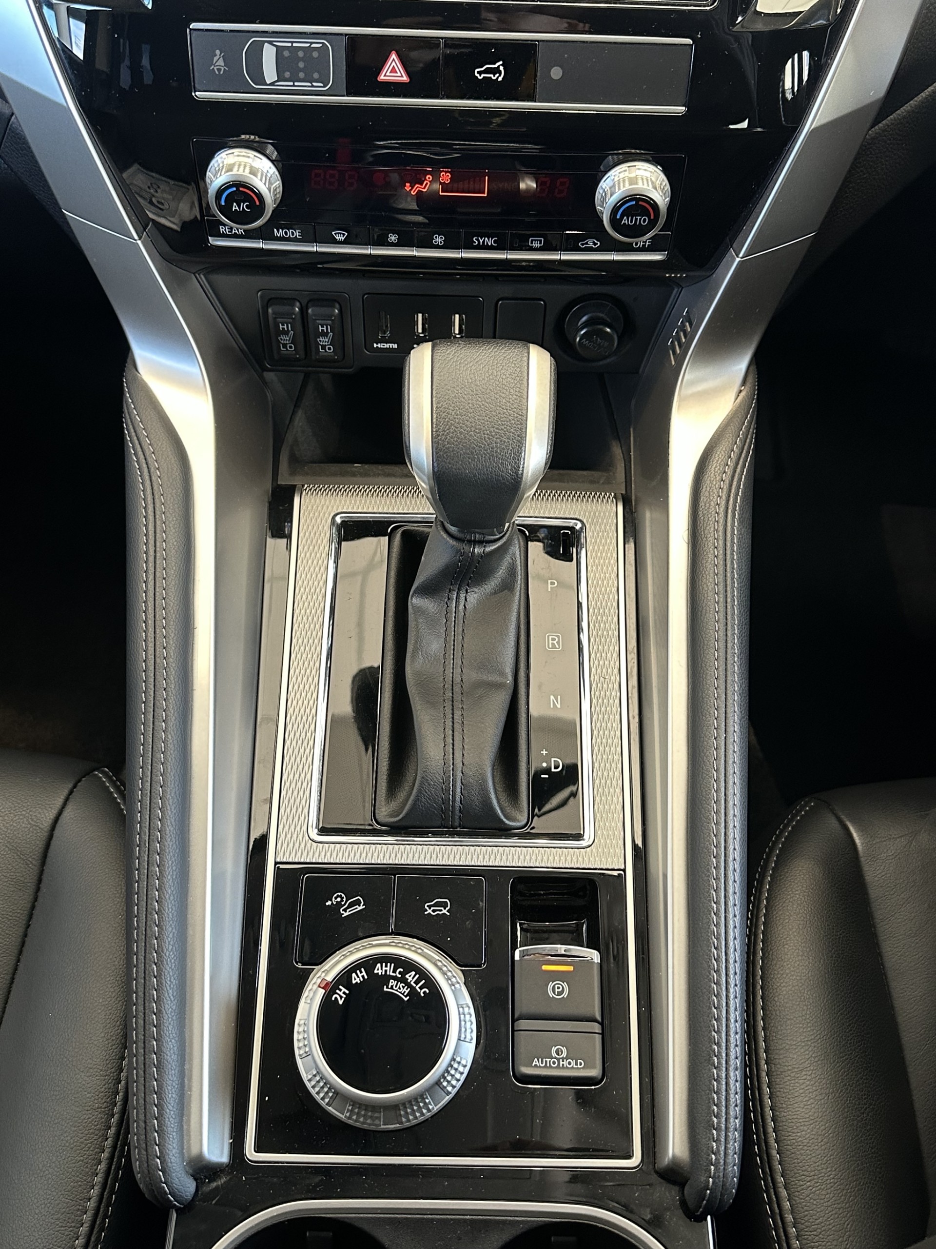 2022 Mitsubishi Pajero Sport Vrx 2.4D/4Wd/8At - Image 10