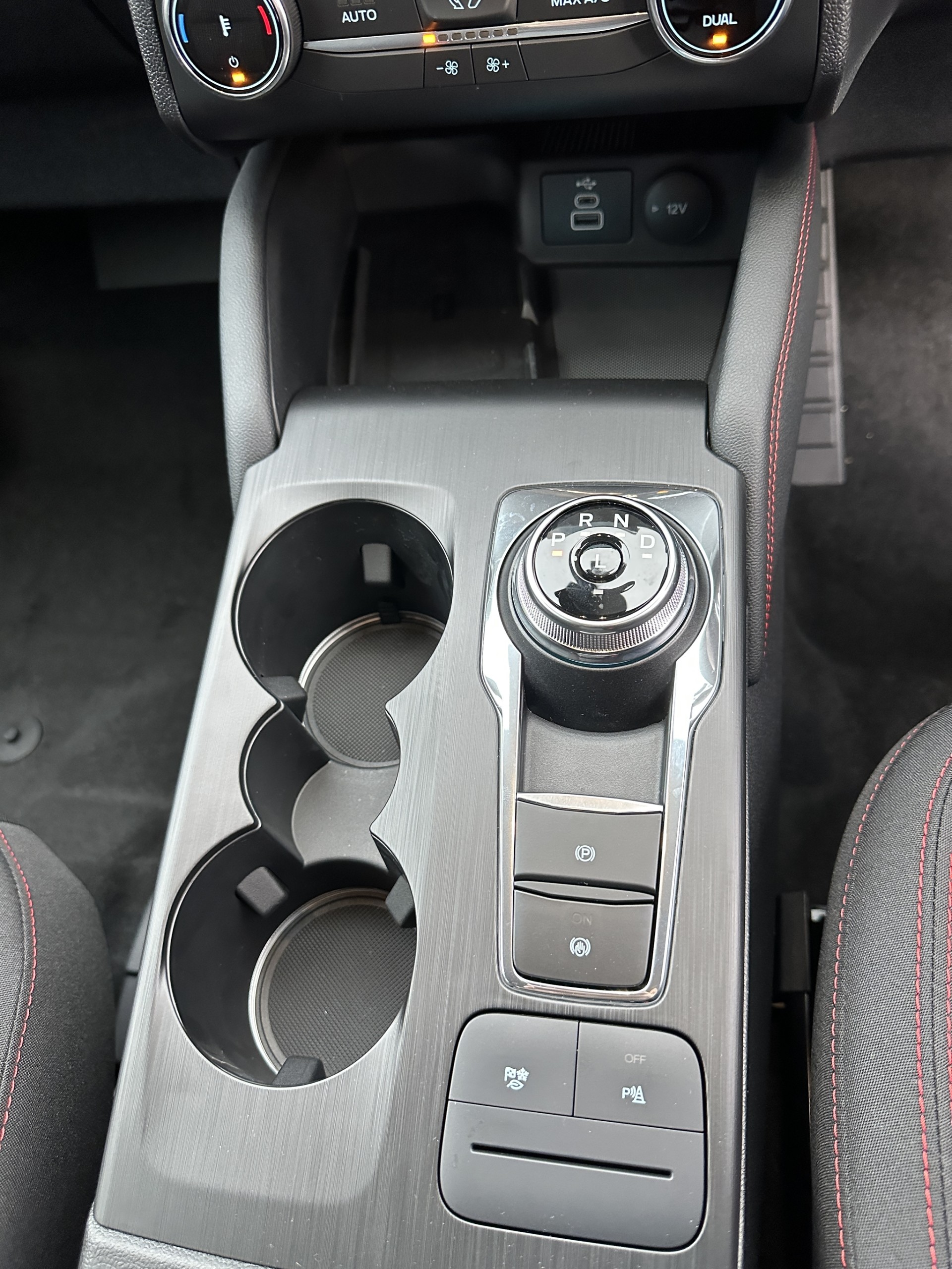 2023 Ford Escape St-Line X Awd Fhev 2 - Image 18