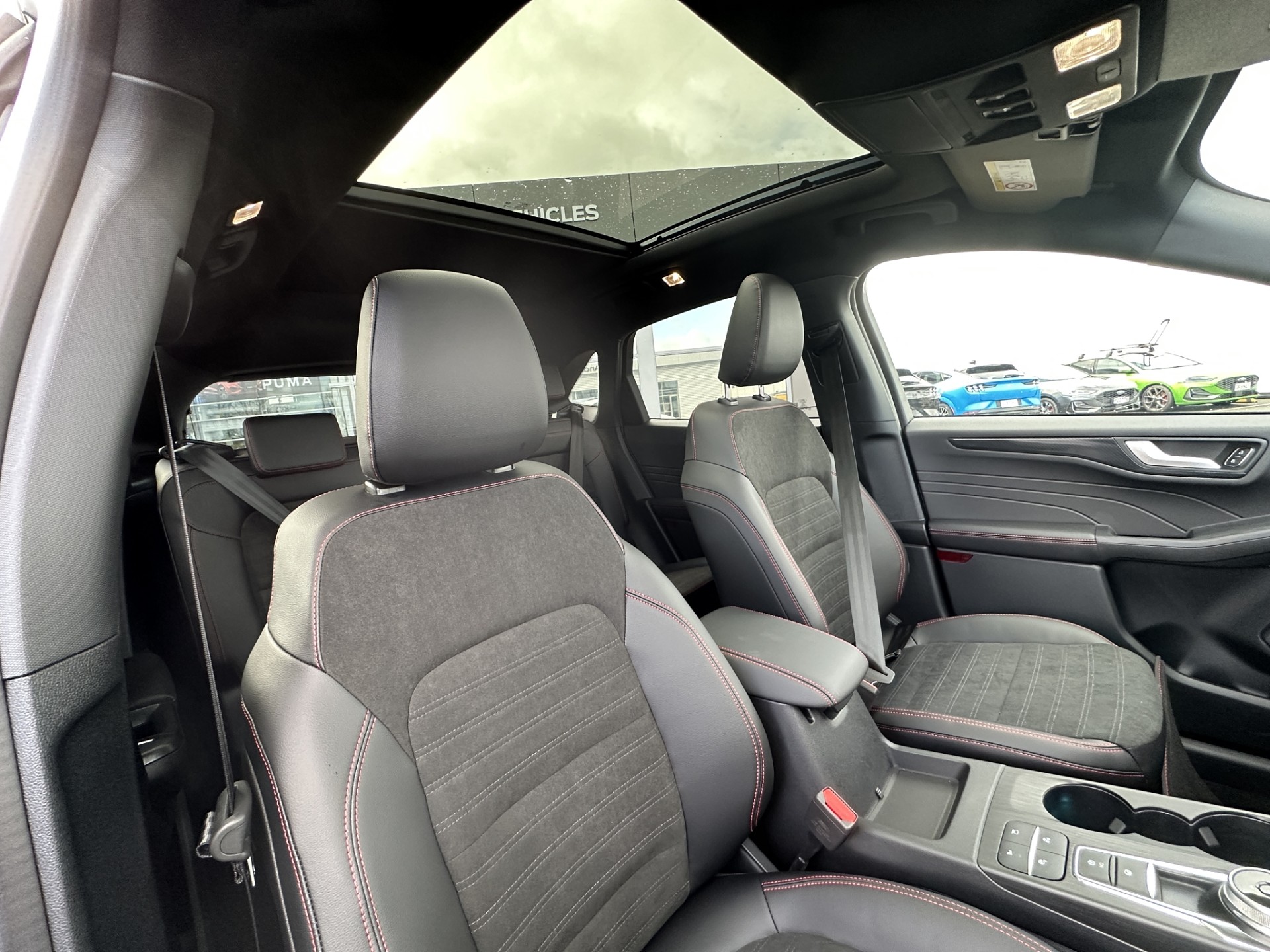 2023 Ford Escape St-Line X Awd Fhev 2 - Image 19