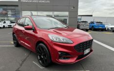 2023 Ford Escape St-Line X Awd Fhev 2