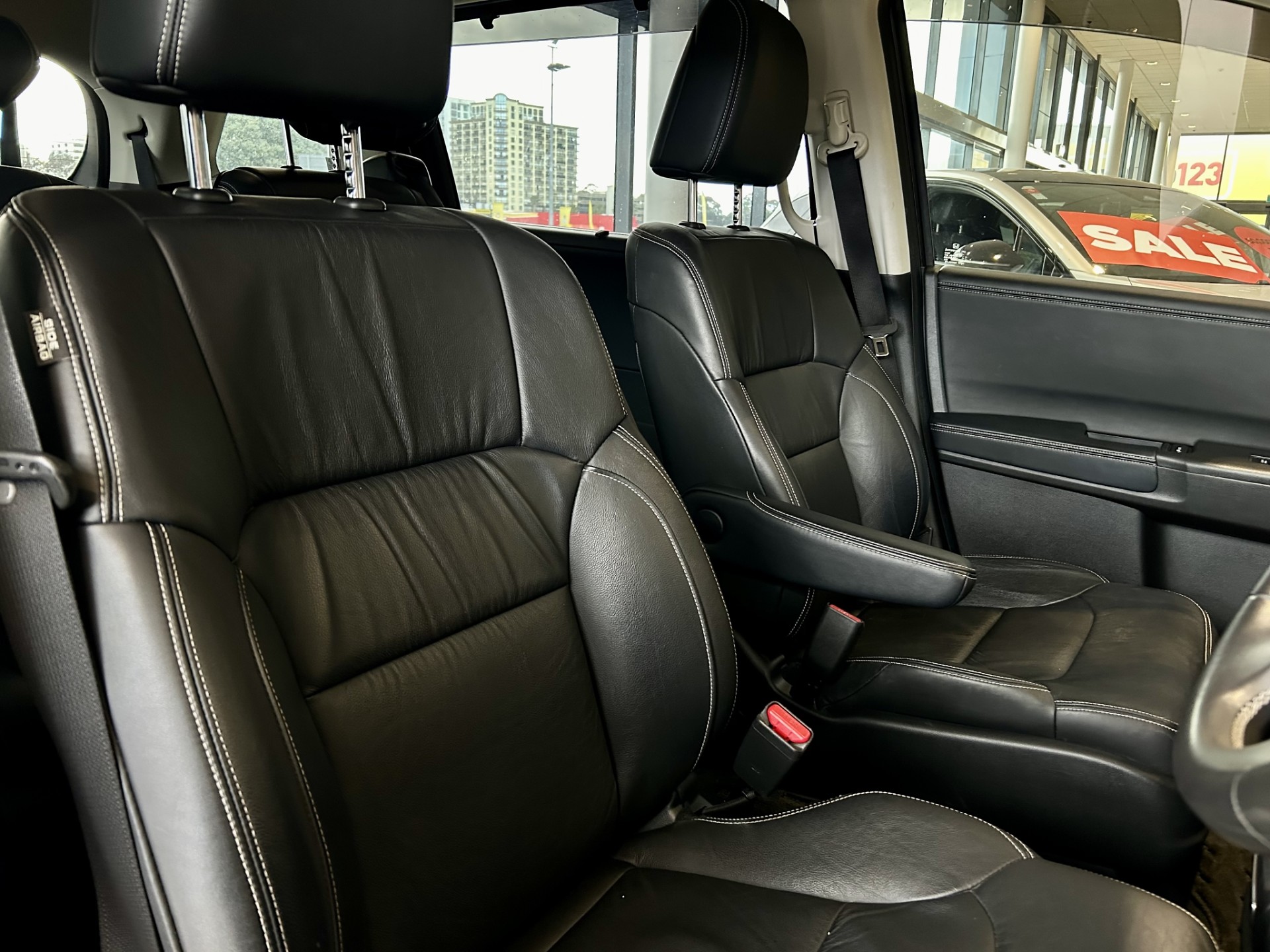 2020 Honda Odyssey L Sensing 2.4P - Image 11