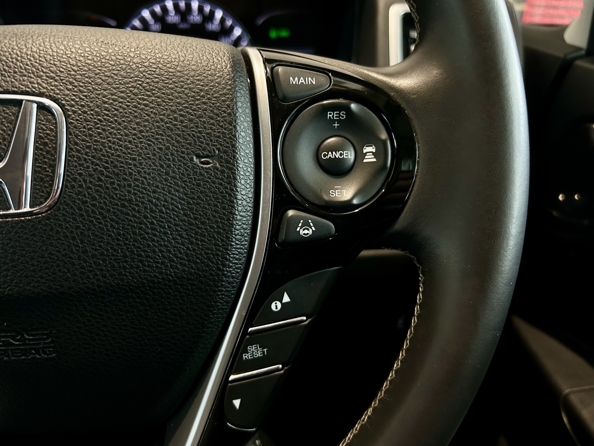 2020 Honda Odyssey L Sensing 2.4P - Image 16