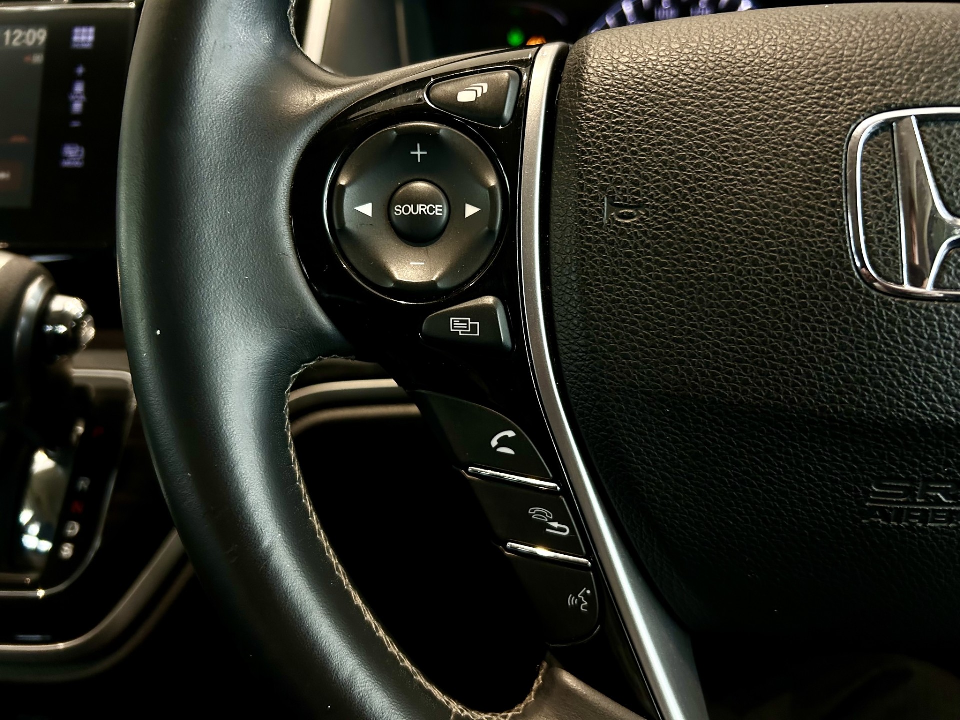 2020 Honda Odyssey L Sensing 2.4P - Image 17