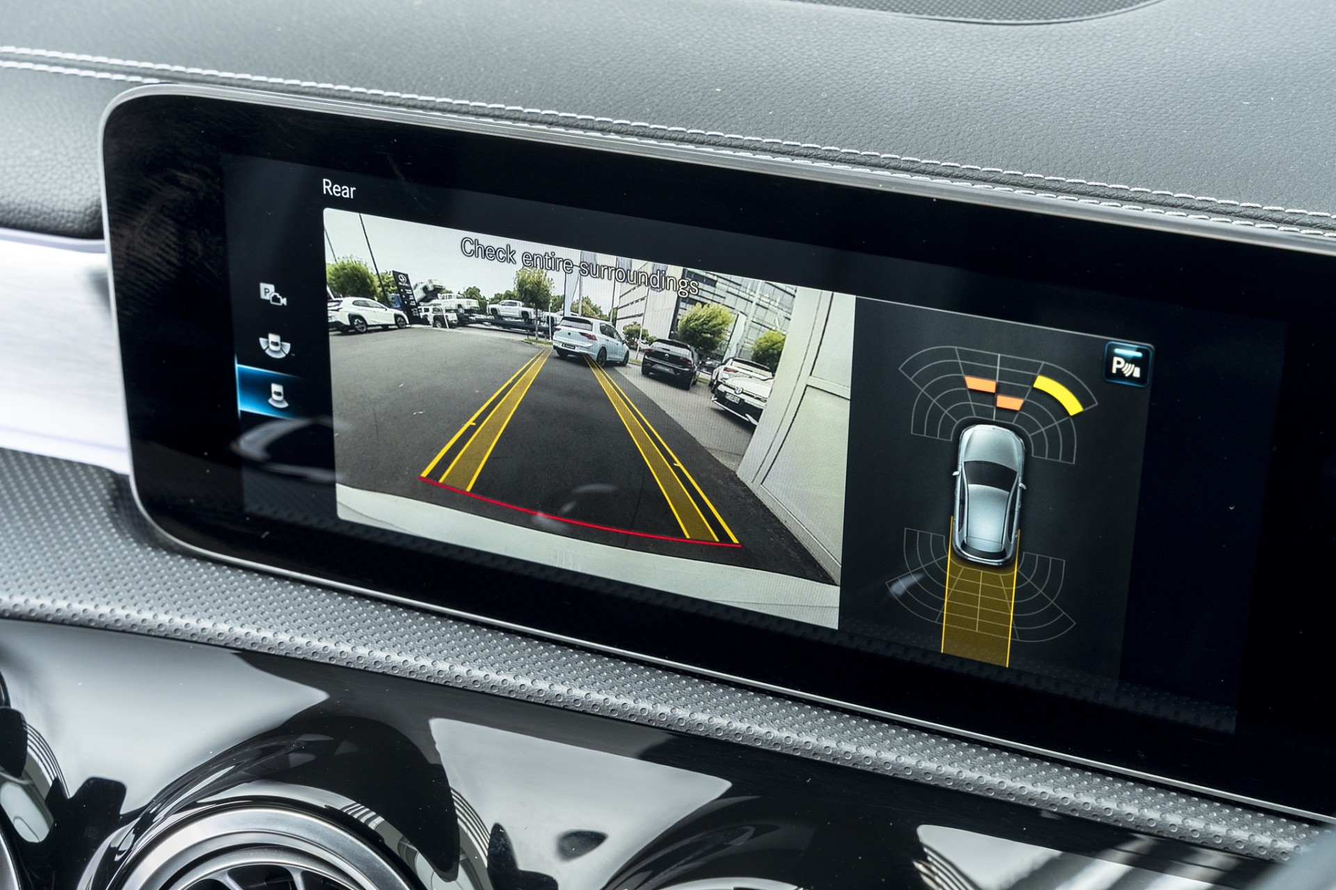 2020 Mercedes-Benz A 250 165kW Petrol Auto 4Matic - Image 11