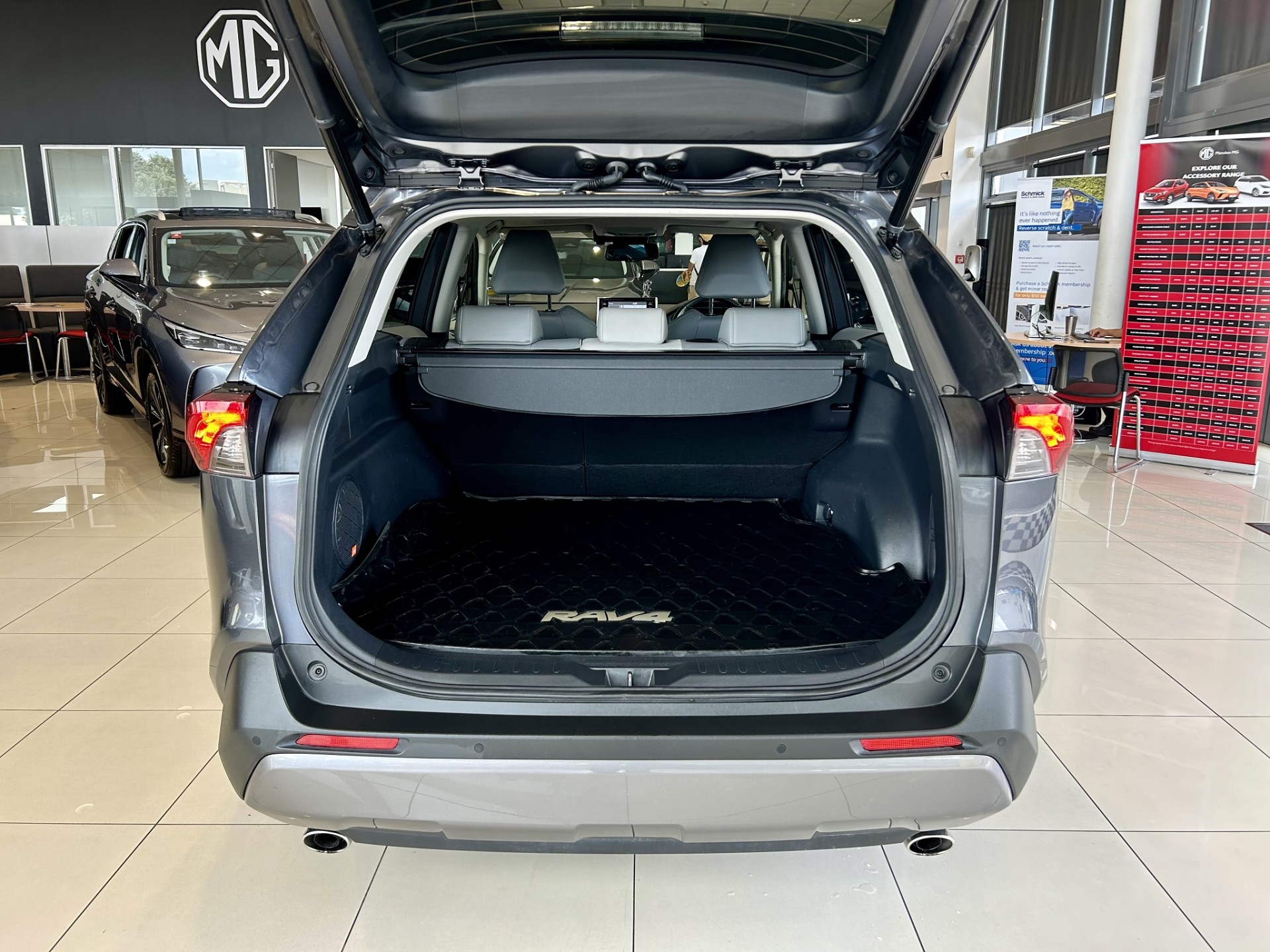 2020 Toyota RAV4 2.5L Limited 4WD NZ New - Image 10