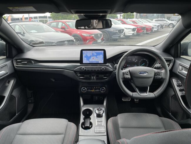 2020 Ford Focus St-Line 1.5P/8At - Image 9