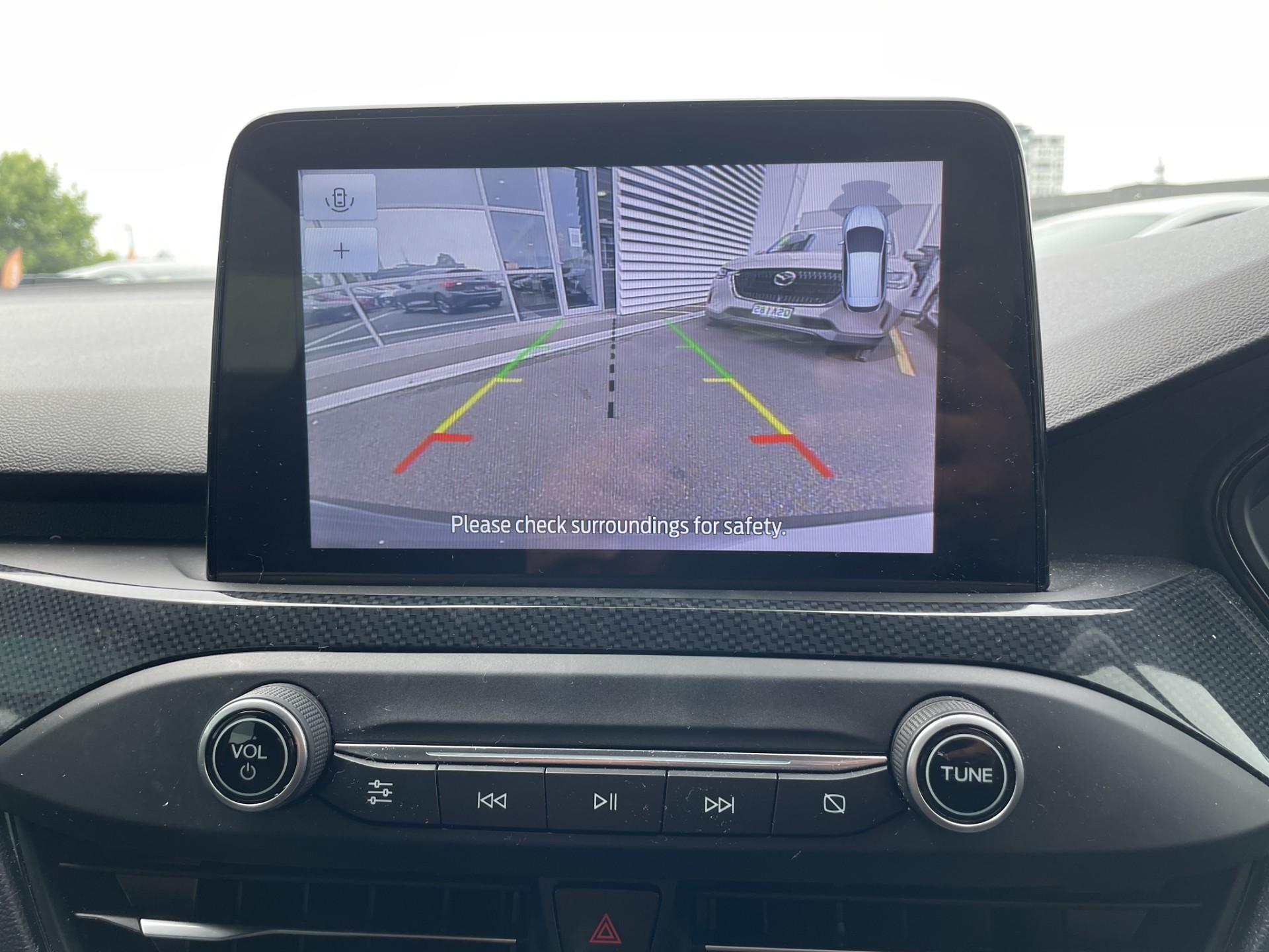 2020 Ford Focus St-Line 1.5P/8At - Image 14