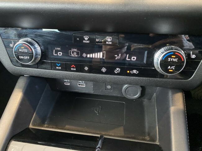 2022 Mitsubishi Outlander XLS 2.5L 4WD - Image 18