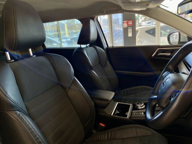 2022 Mitsubishi Outlander XLS 2.5L 4W 7 Seat NZ New - Image 14
