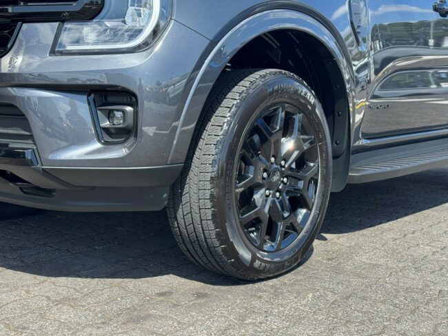 2024 Ford Everest SPORT 2.0 Bi Turbo 4WD - Image 2