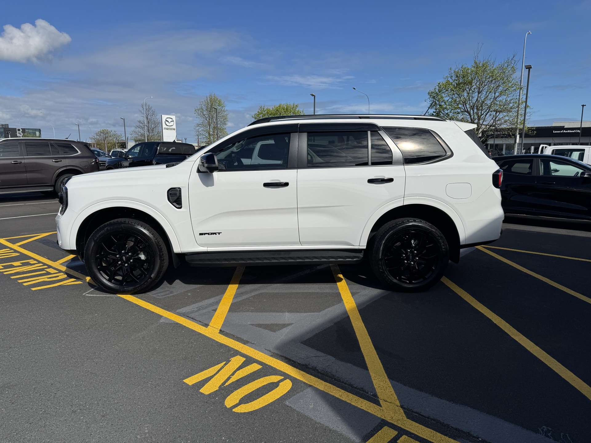2024 Ford Everest Sport 2.0D/4Wd/10At - Image 6