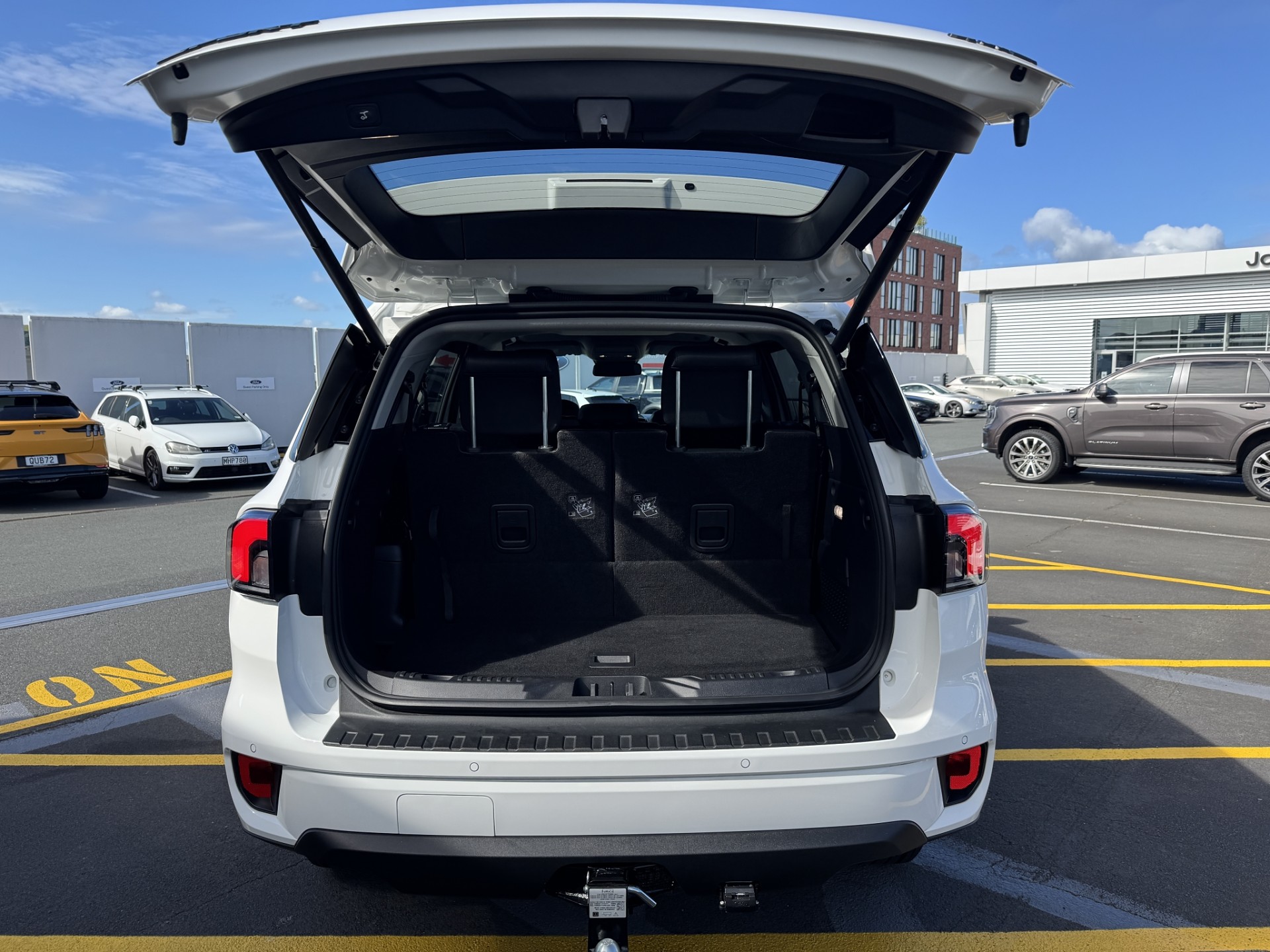 2024 Ford Everest Sport 2.0D/4Wd/10At - Image 10