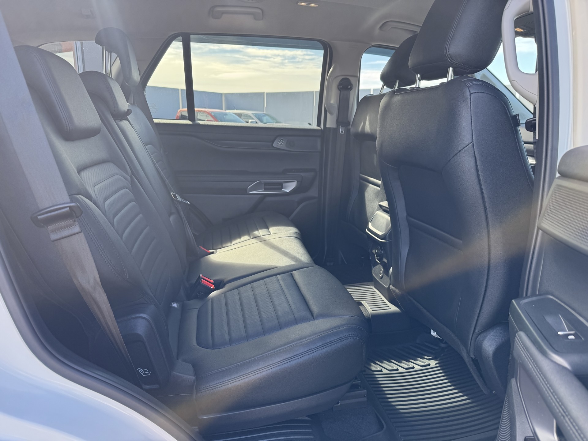 2024 Ford Everest Sport 2.0D/4Wd/10At - Image 12