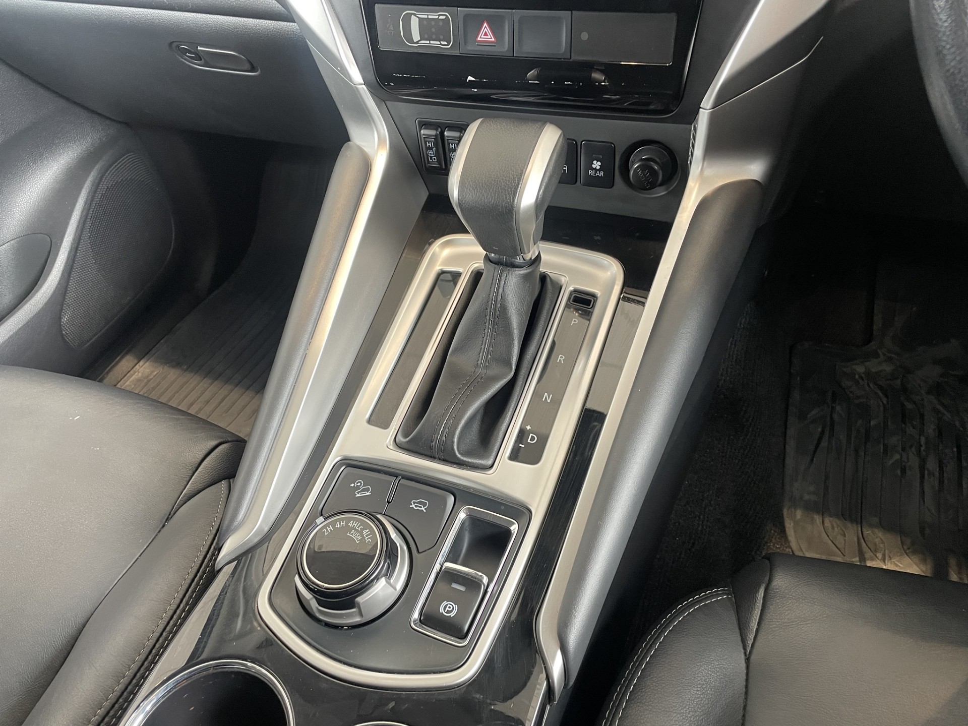 2019 Mitsubishi Pajero Sport Vrx 2.4D/4Wd/8At - Image 19