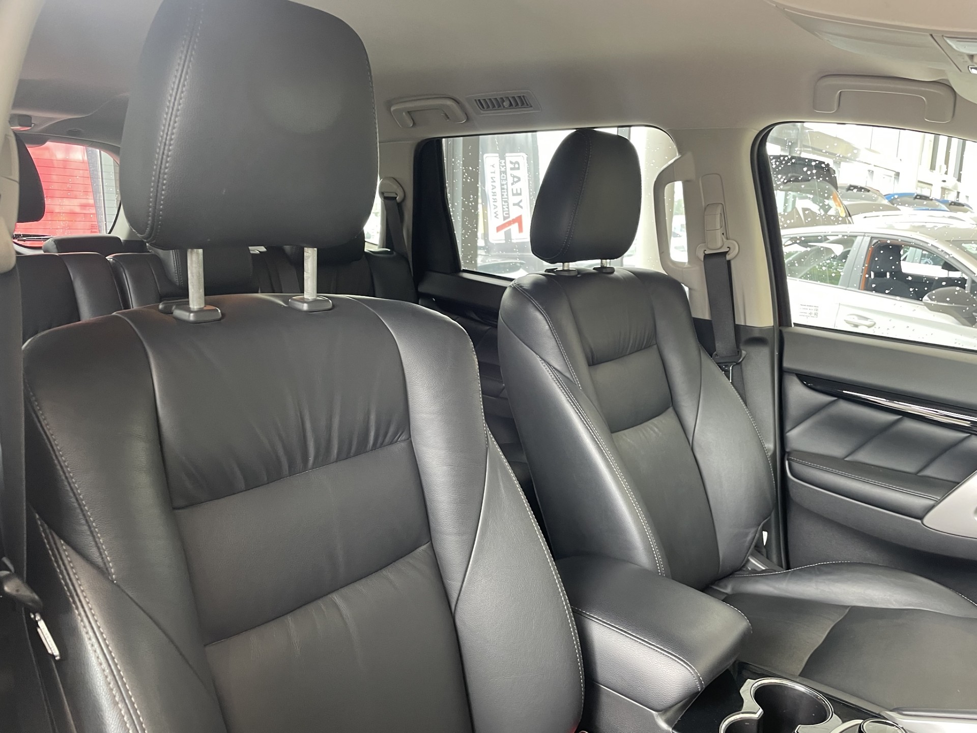 2019 Mitsubishi Pajero Sport Vrx 2.4D/4Wd/8At - Image 11