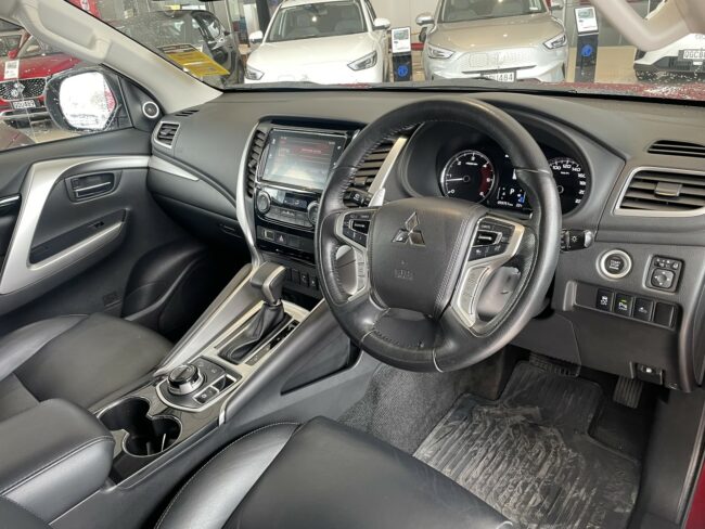 2019 Mitsubishi Pajero Sport Vrx 2.4D/4Wd/8At - Image 10