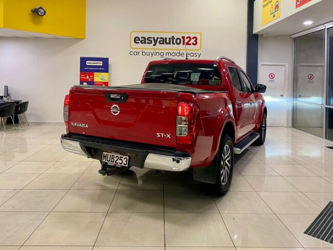 2020 Nissan Navara St-X 2.3D 4WD - Image 16