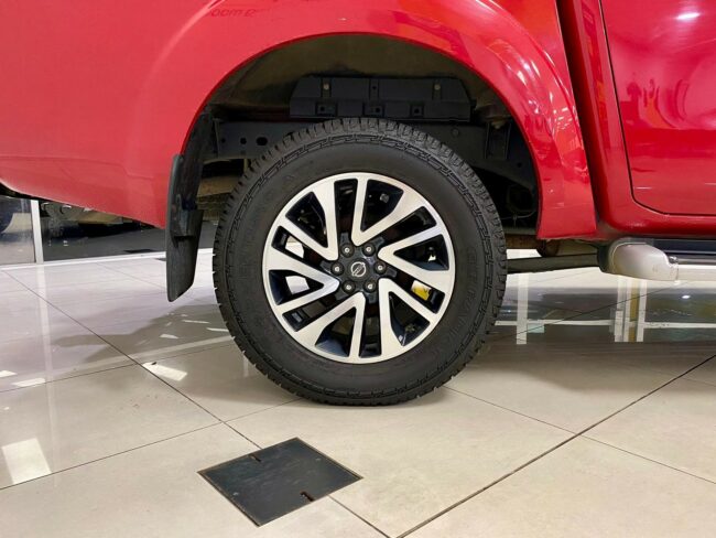 2020 Nissan Navara St-X 2.3D 4WD - Image 17