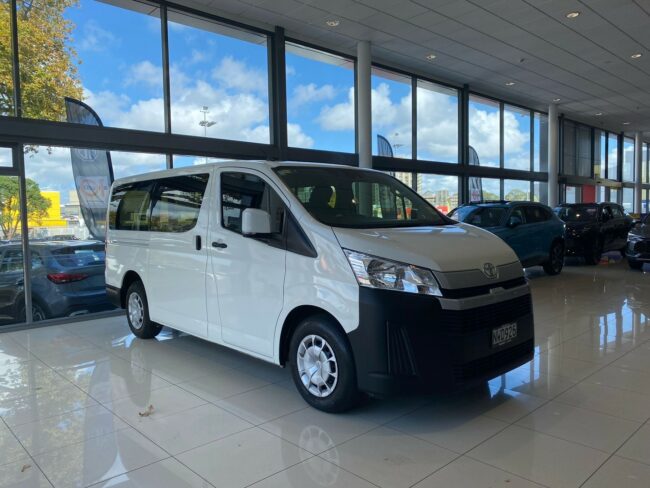 2021 Toyota Hiace Zr Gvn 2.8Dt/6At