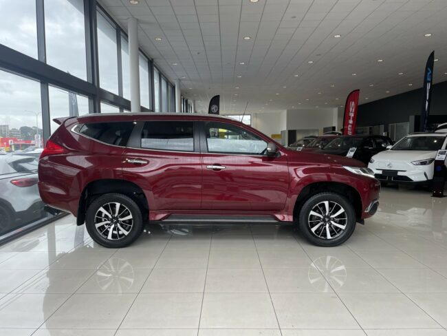 2019 Mitsubishi Pajero Sport Vrx 2.4D/4Wd/8At - Image 5
