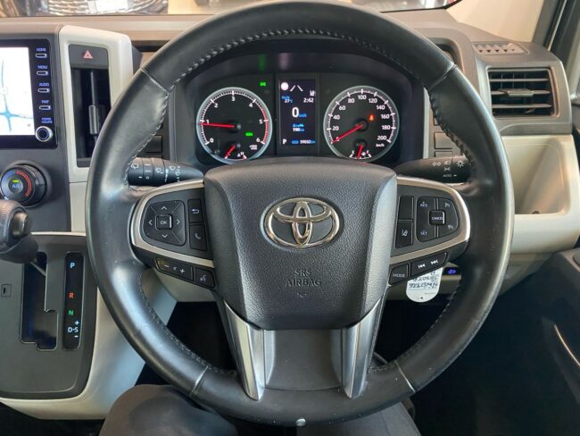 2021 Toyota Hiace Zr Gvn 2.8Dt/6At - Image 11