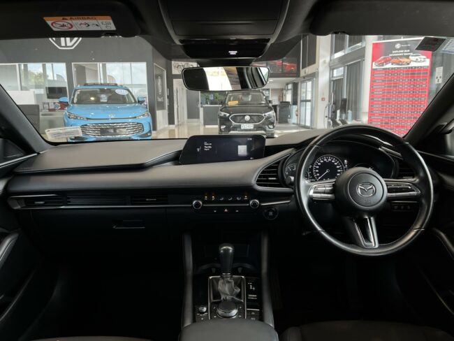 2022 Mazda 3 Gsx 2.0P/6At - Image 12