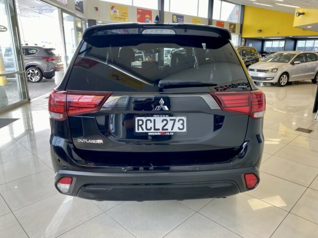 2022 Mitsubishi Outlander Sport 2.4L 4WD 7 Seat - Image 6