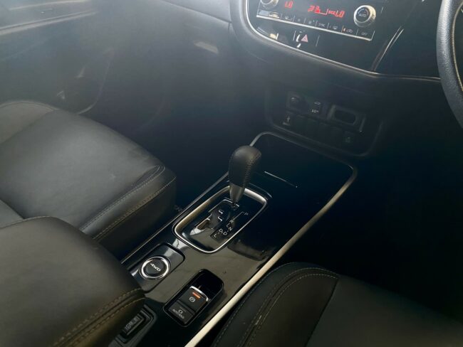 2022 Mitsubishi Outlander Sport 2.4L 4WD 7 Seat - Image 17
