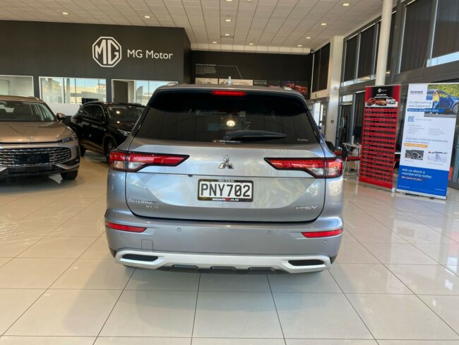 2022 Mitsubishi Outlander Xls Phev/4Wd/At - Image 7