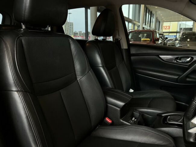 2022 Nissan X-Trail St-L 2.5P/6Cvt - Image 11