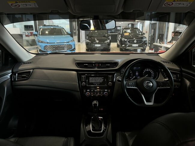 2022 Nissan X-Trail St-L 2.5P/6Cvt - Image 13