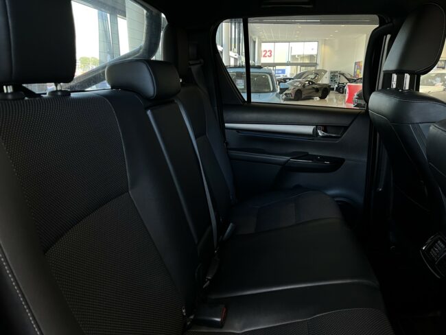 2022 Toyota Hilux Sr5 Cruiser Td Dc 2. - Image 11