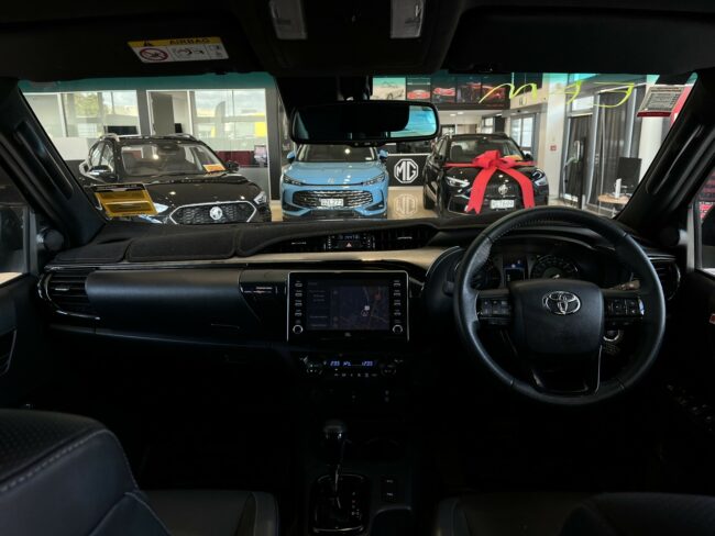 2022 Toyota Hilux Sr5 Cruiser Td Dc 2. - Image 12