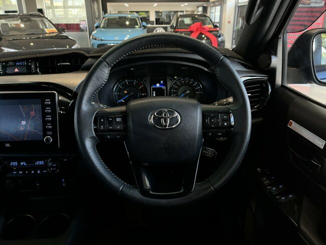 2022 Toyota Hilux Sr5 Cruiser Td Dc 2. - Image 13
