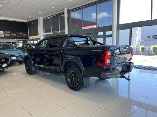2022 Toyota Hilux Sr5 Cruiser Td Dc 2. - Image 6
