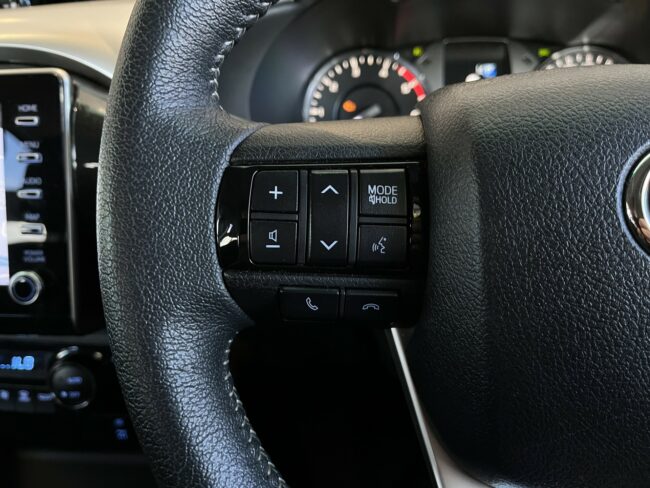 2022 Toyota Hilux Sr5 Td Dc 2.8Dt - Image 15