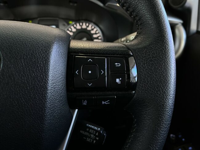 2022 Toyota Hilux Sr5 Td Dc 2.8Dt - Image 16