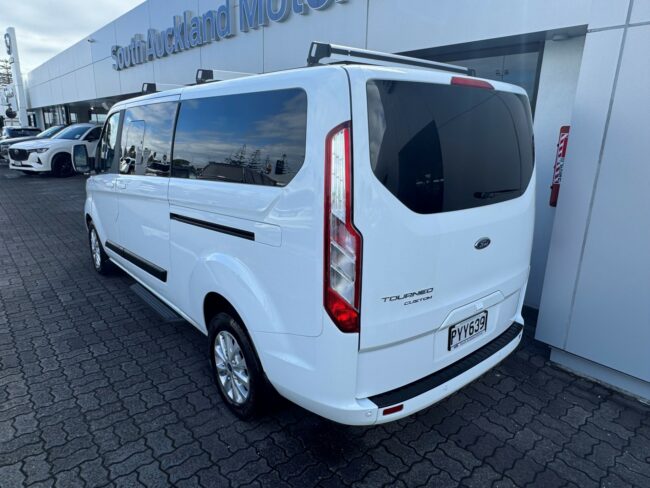 2023 Ford Transit Tourneo Trend 2.0d - Image 6