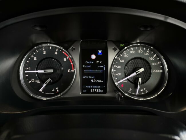 2023 Toyota Hilux Sr Td Dc 2.8Dt - Image 17