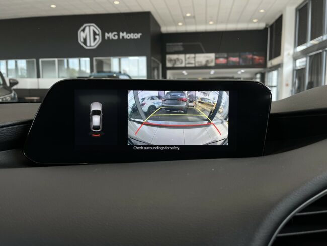 2022 Mazda 3 Gsx 2.0P/6At - Image 17