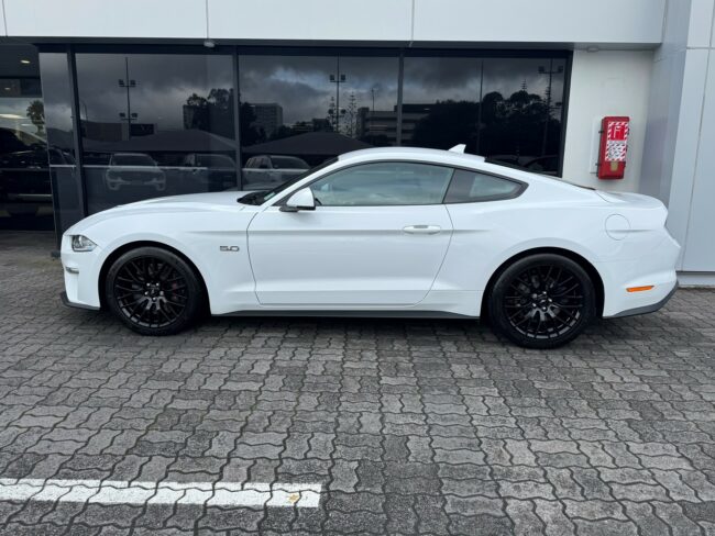 2021 Ford Mustang GT 5.0 FASTBACK - Image 5