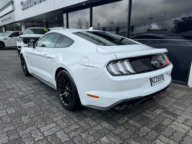 2021 Ford Mustang GT 5.0 FASTBACK - Image 9