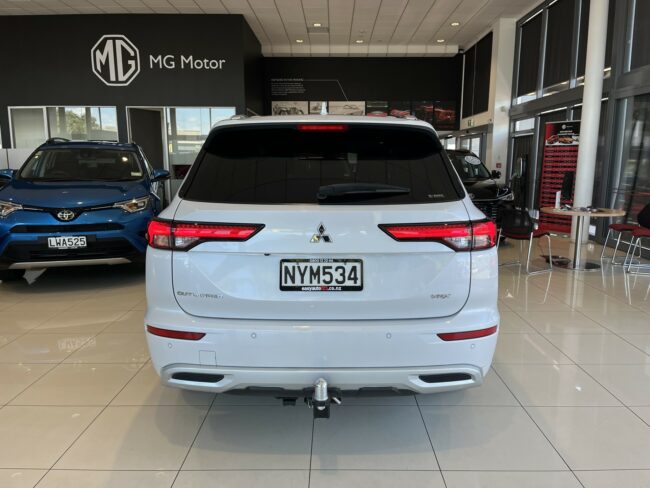 2021 Mitsubishi Outlander Vrx 2.5P/4Wd/Cvt - Image 7
