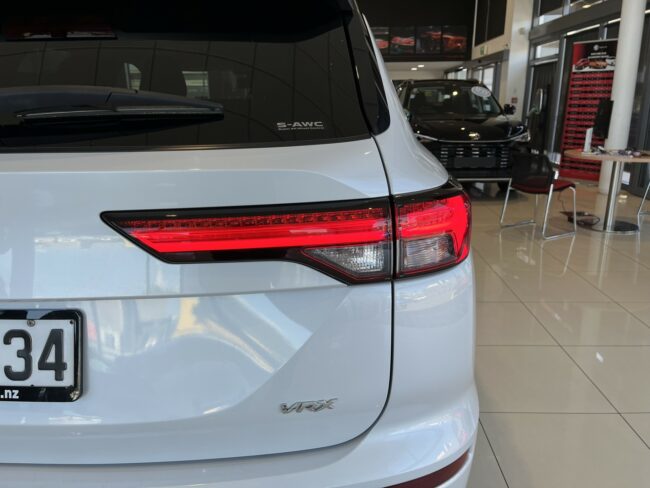 2021 Mitsubishi Outlander Vrx 2.5P/4Wd/Cvt - Image 8