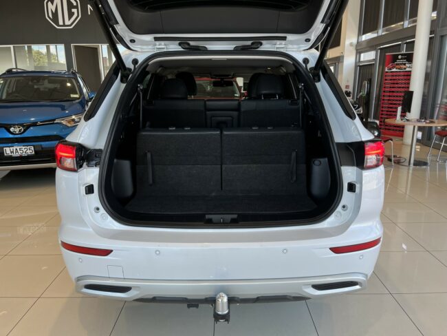 2021 Mitsubishi Outlander Vrx 2.5P/4Wd/Cvt - Image 9