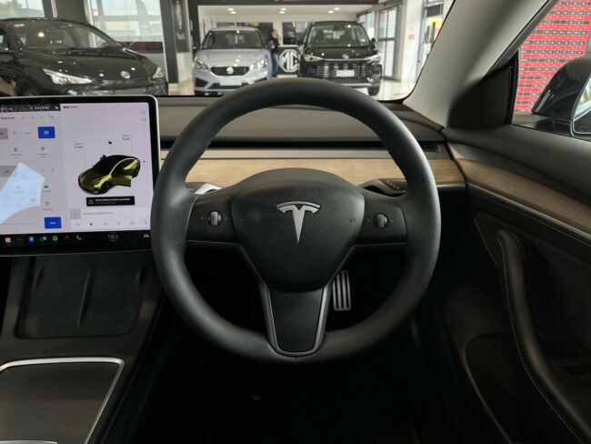 2021 Tesla Model 3 Standard Range Plus - Image 13