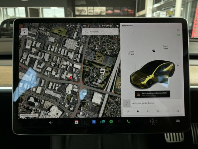 2021 Tesla Model 3 Standard Range Plus - Image 16