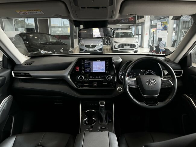 2021 Toyota Highlander Limited 3.5P 4WD - Image 10